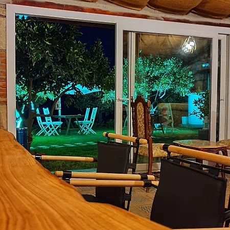 Satsuma Butik Otel Siğacık